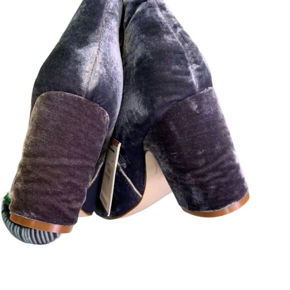 NWT ZARA Gray Velour Ankle Boots, 40/US 9 Flawed Pls Read Desc and last photo - Picture 6 of 9